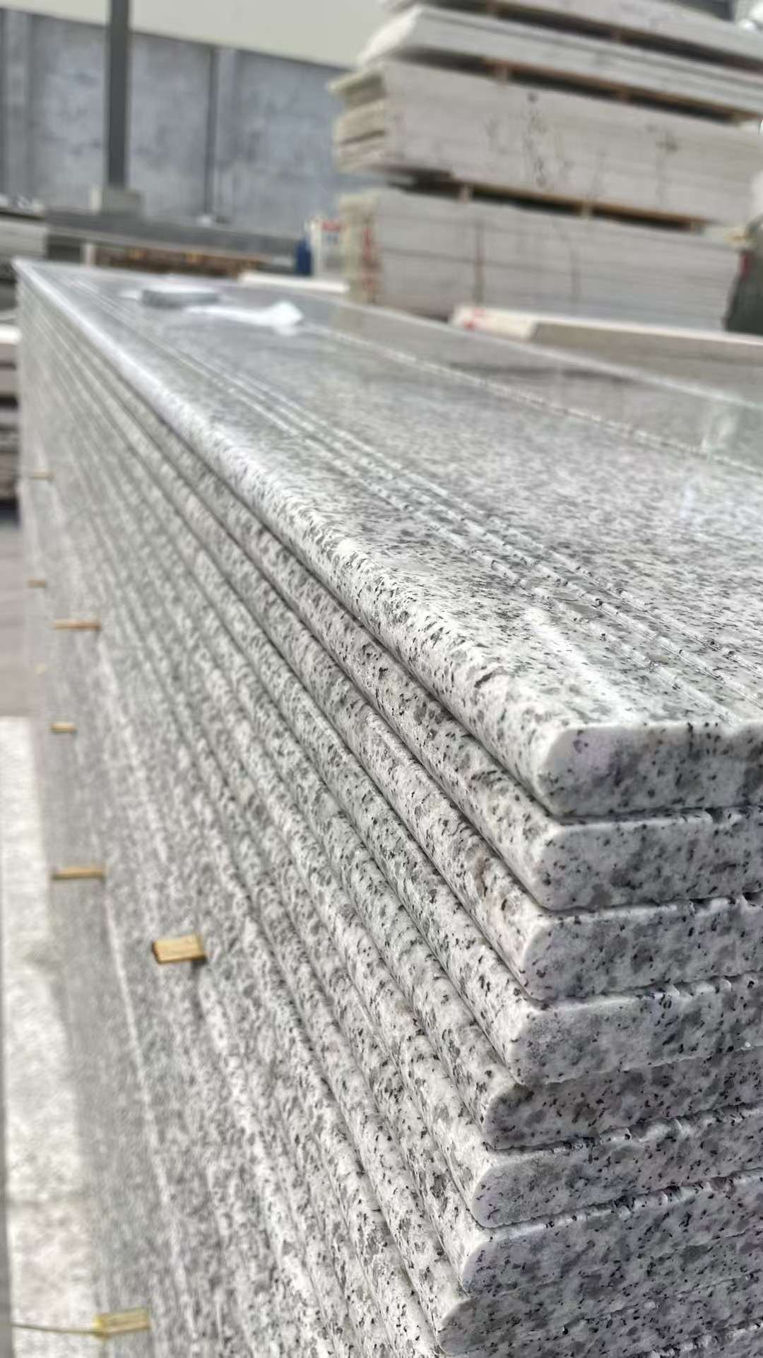 定西芝麻白楼梯踏步 花岗岩楼梯板材