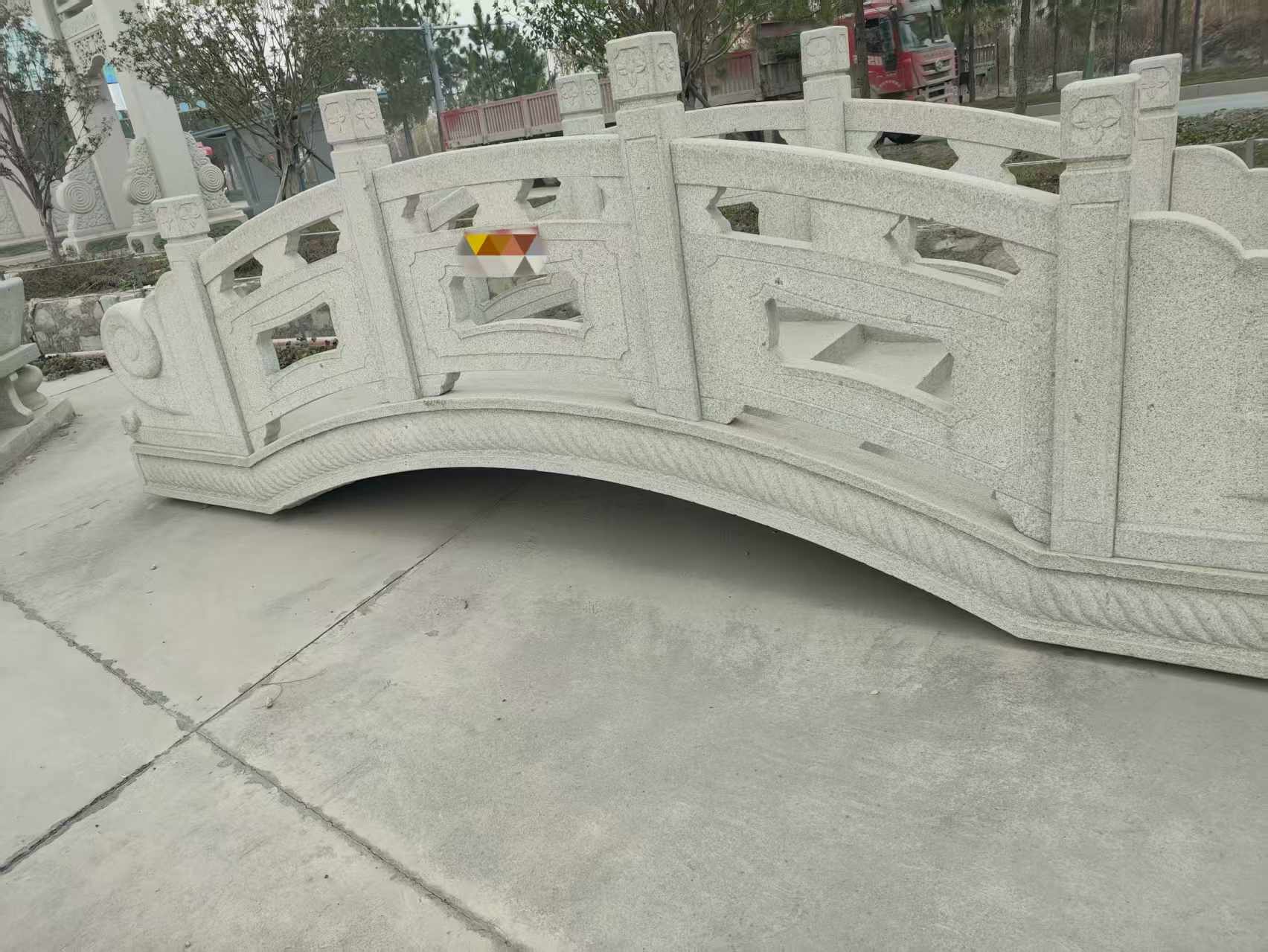 定西芝麻白拱桥，石桥