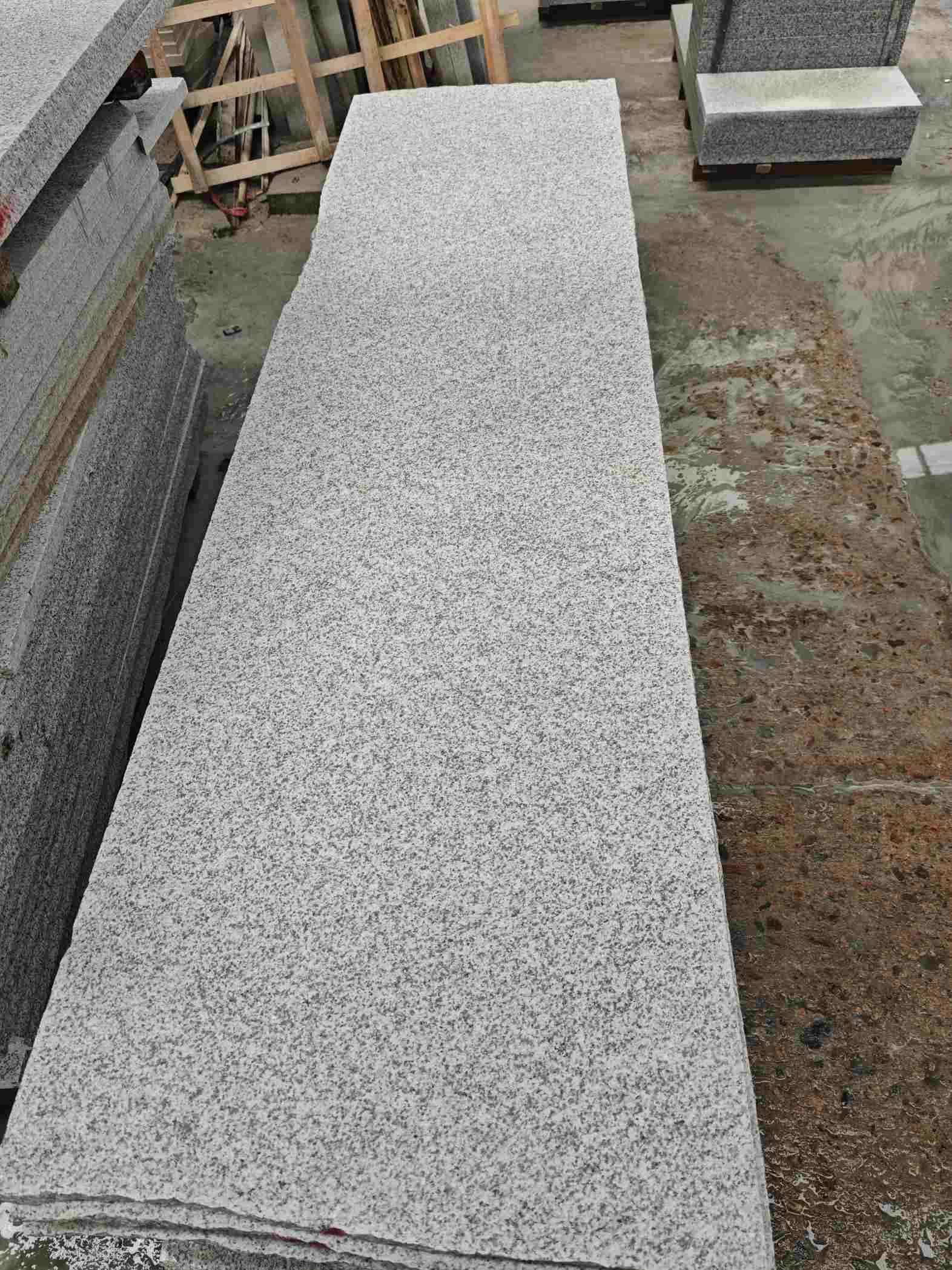 定西芝麻白毛板厂矿直销