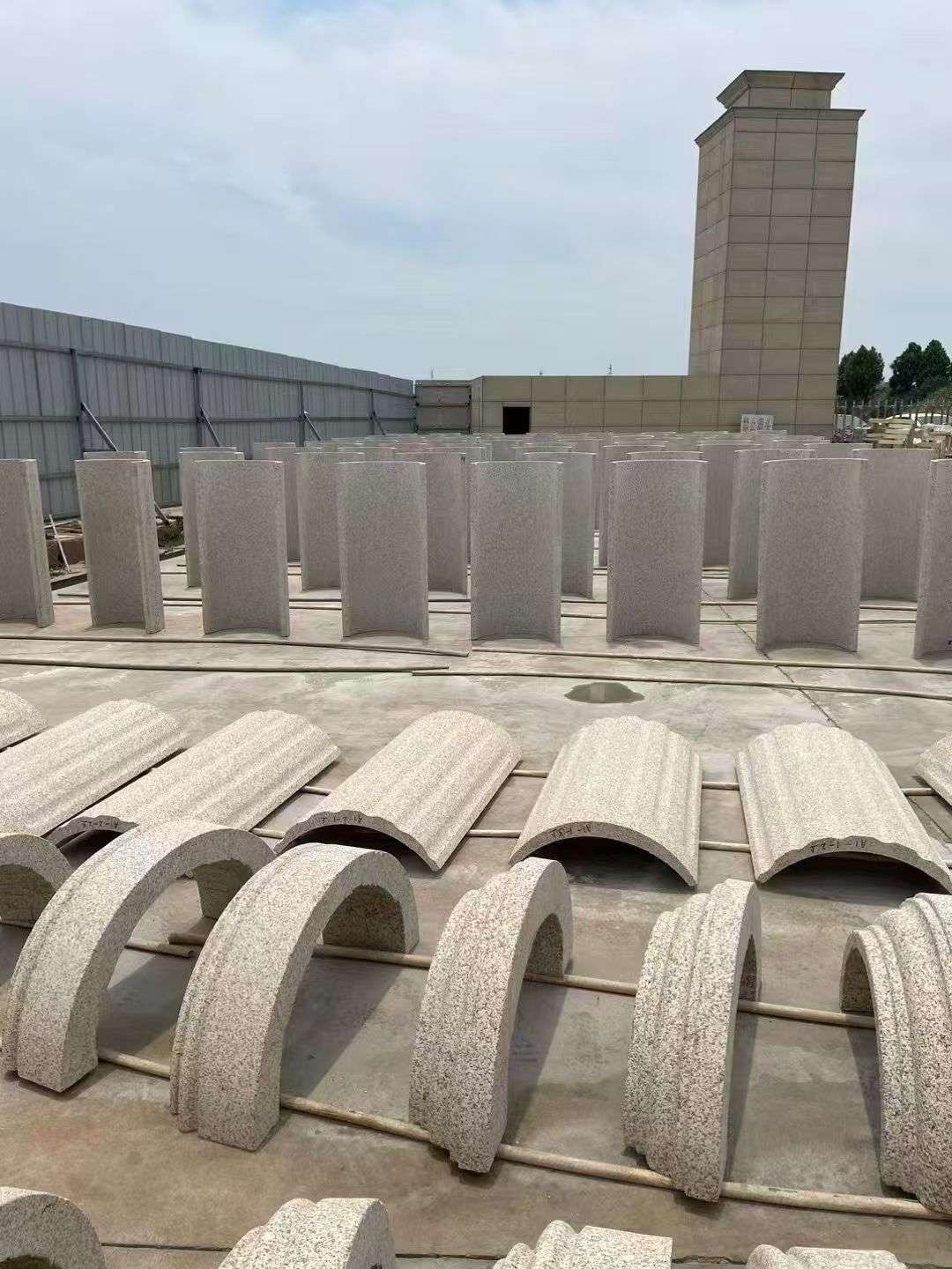 定西黄金麻别墅柱皮 异形 线条定制